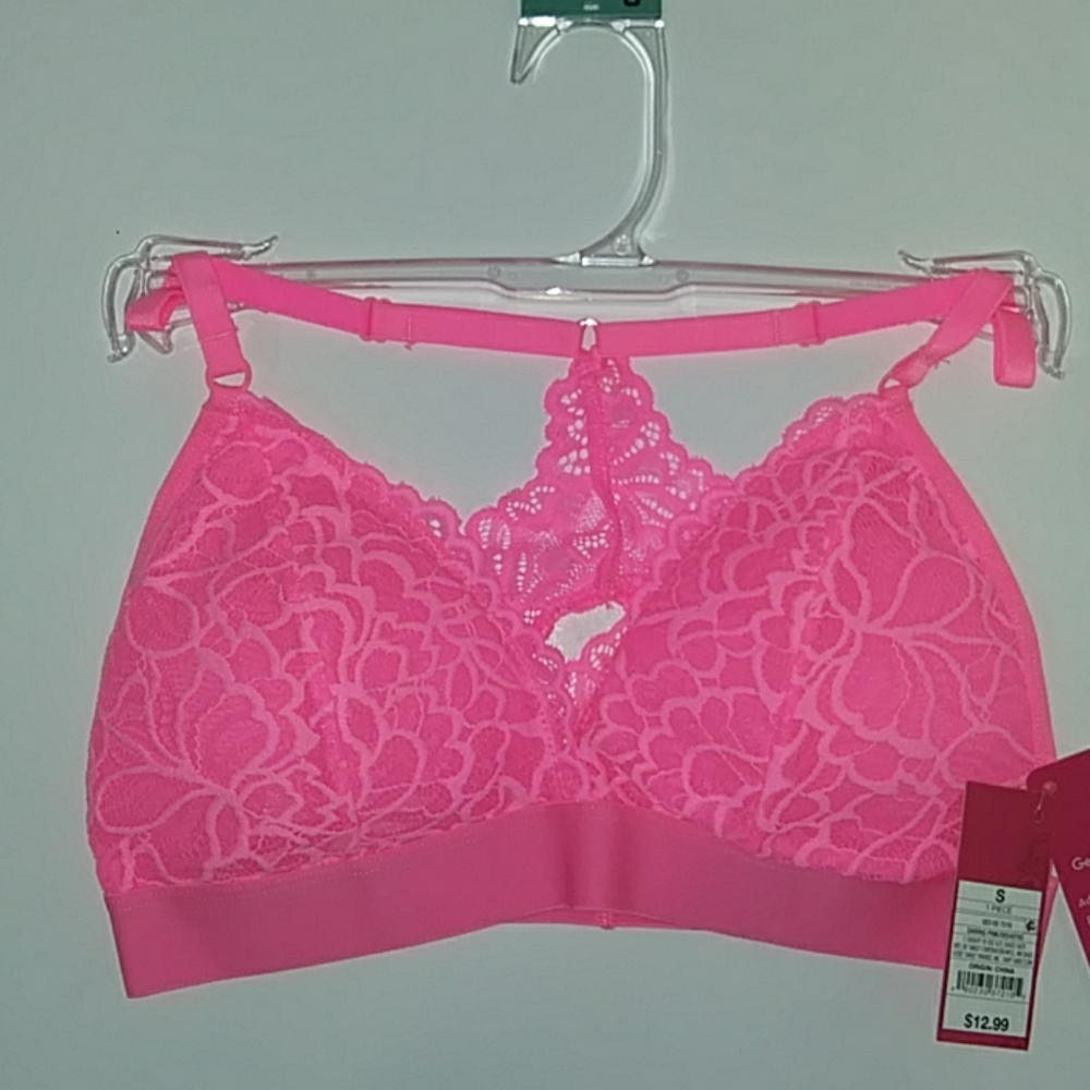 New xhilaration bra size small